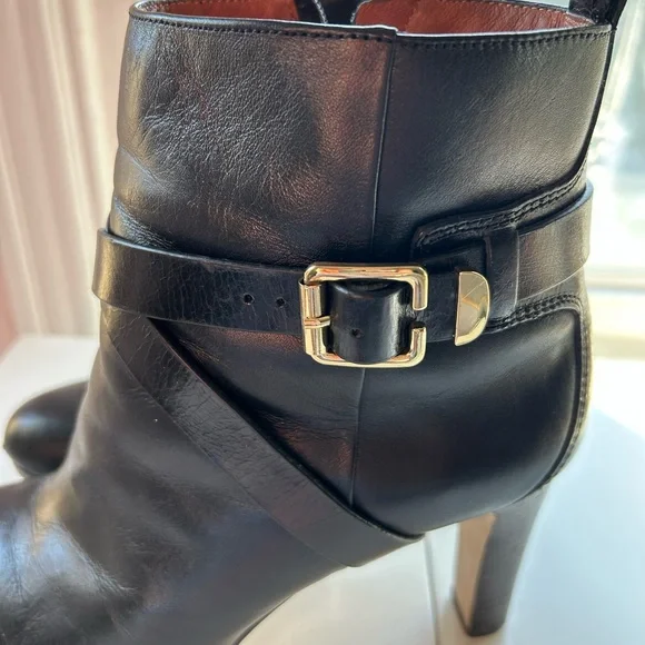 Louise et Cie ‘Labradora’ Boot- size 8.5 - Picture 9 of 11